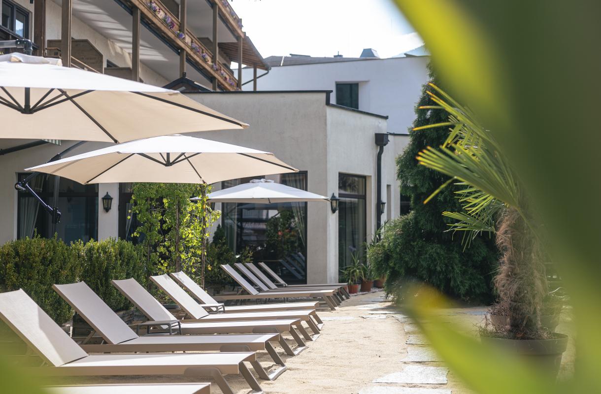 Hotel Neue Post, Upside Down Town Hotel Zell am See 20240625-neue-post-008-JOE