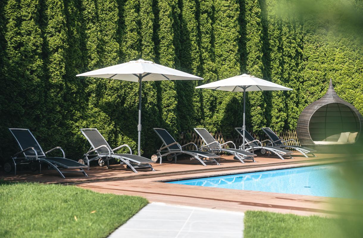 Hotel Neue Post, Upside Down Town Hotel Zell am See 20240625-neue-post-001-JOE