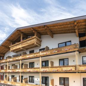 Hotel Neue Post, Upside Down Town Hotel Zell am See s-20240625-neue-post-104-JOE