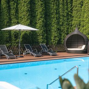 Hotel Neue Post, Upside Down Town Hotel Zell am See 20240625-neue-post-005-JOE